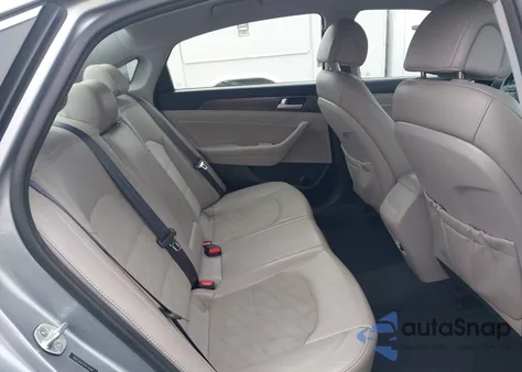 2015 Hyundai Sonata Sport z USA, uszkodzony, nr VIN 5NPE34AF5FH111548